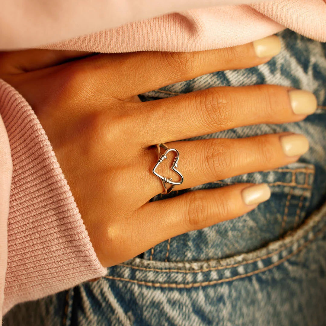 STERLING SILVER HEART WIRE RING