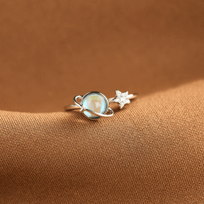 NO DARKNESS SPINNING STAR FIDGET RING