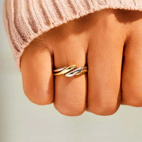 BADASS MOM TWISTED RING